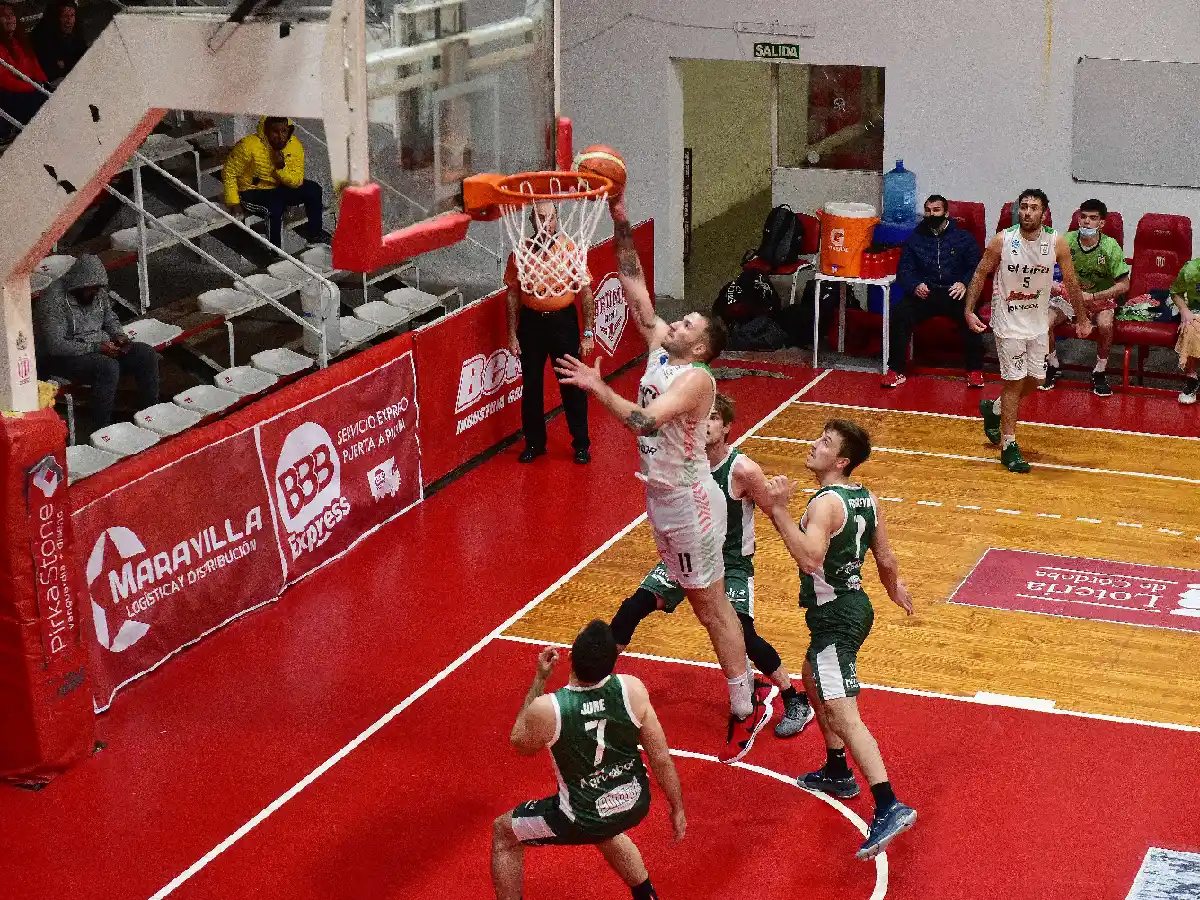 Tiro Federal y un triunfo para aplaudir