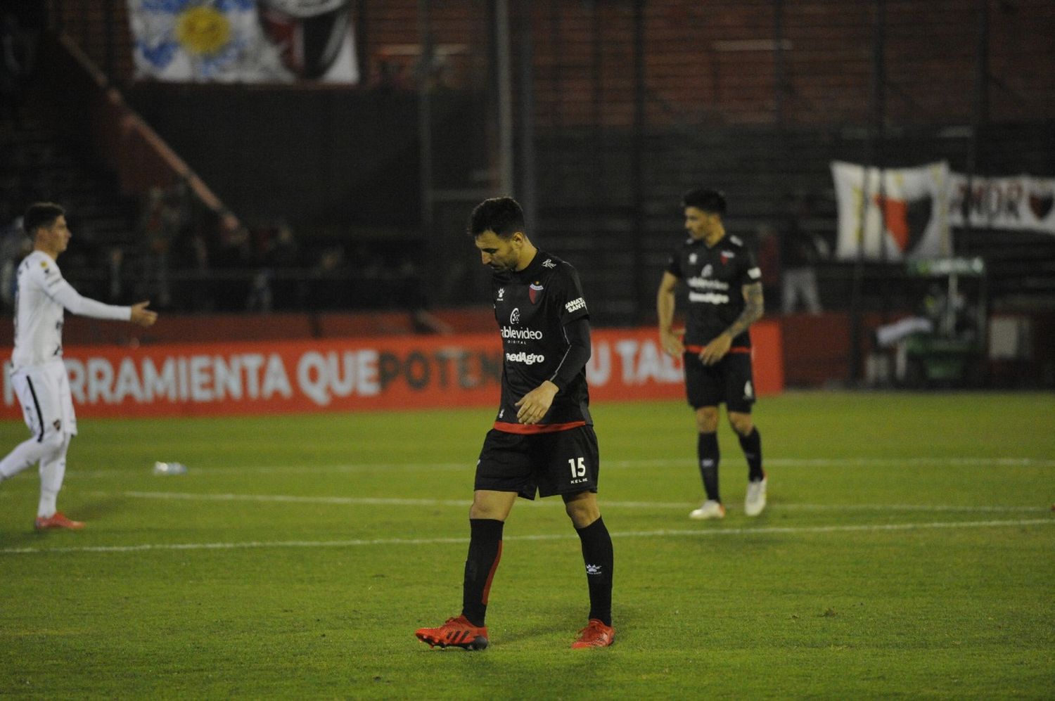 Colón perdió con Patronato y se despidió de la Copa Argentina