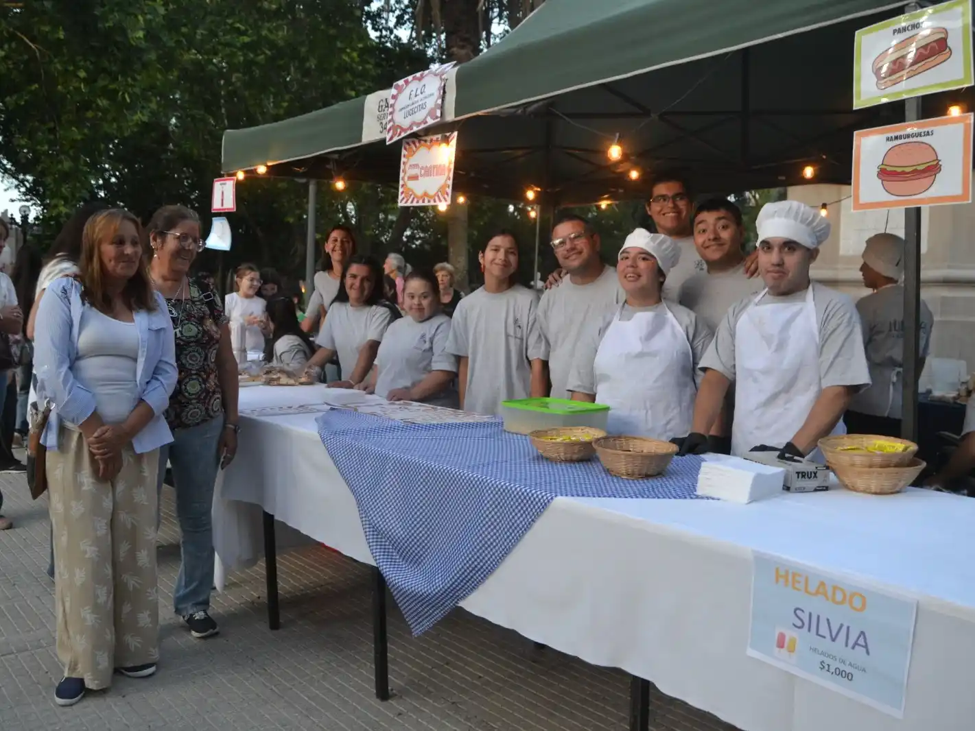 Con gran éxito se desarrolló la cuarta kermés  de Lucecitas