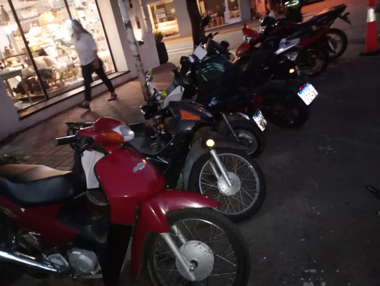 Se retuvieron 12 vehículos en un operativo de tránsito este martes.