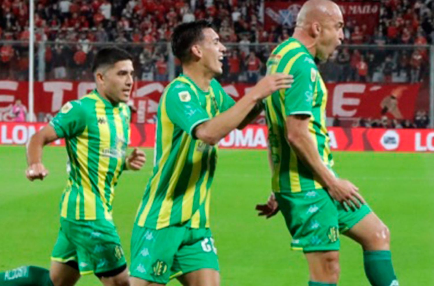 Con uno menos, Aldosivi se llevó un punto ante Independiente y sigue en puestos de clasificación