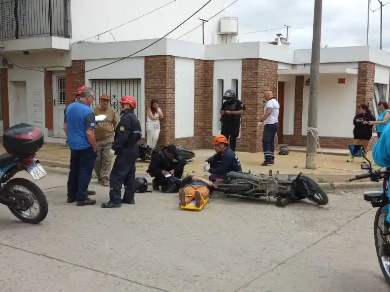 Choque con consecuencias físicas en Balcarce y Maipú. Foto: BVVT