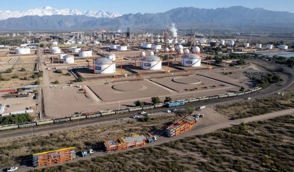 La mayor inversión de la historia de YPF se hará en Río Negro: al menos US$ 30.000 millones