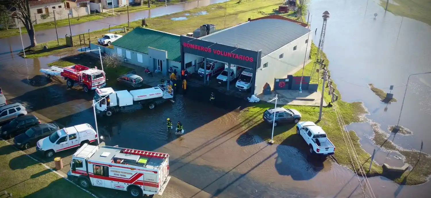 Bomberos MT inundación
