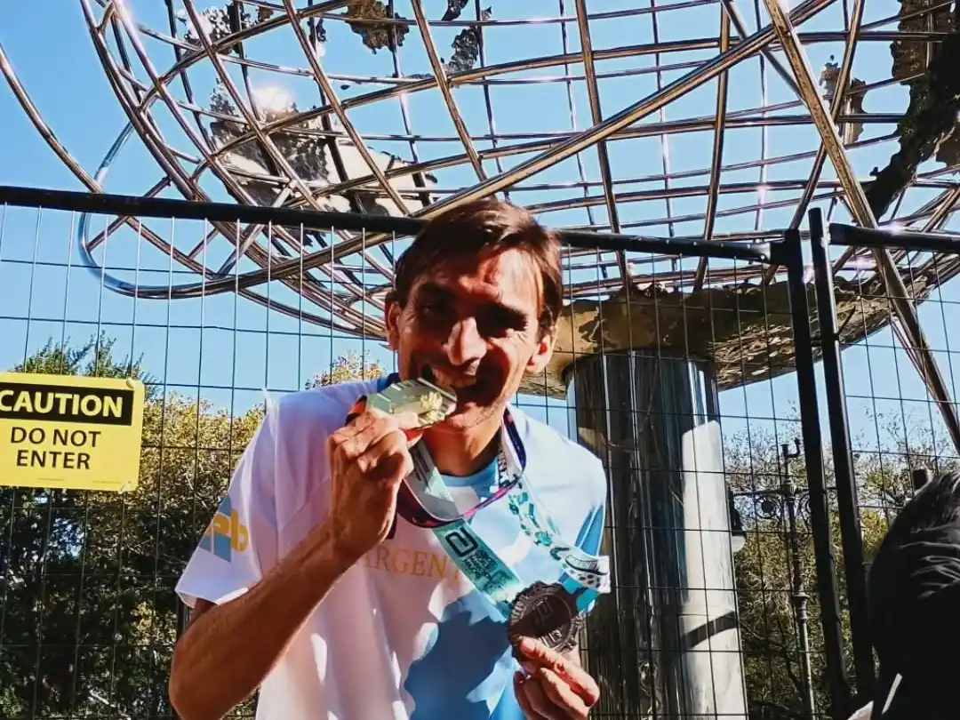 La alegría de Hoffman tras culminar la prueba en Nueva York.