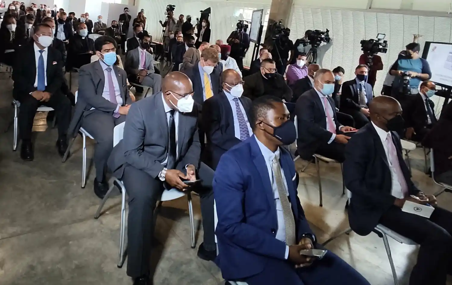 Así fue el encuentro entre el Cuerpo Diplomático y el CNE