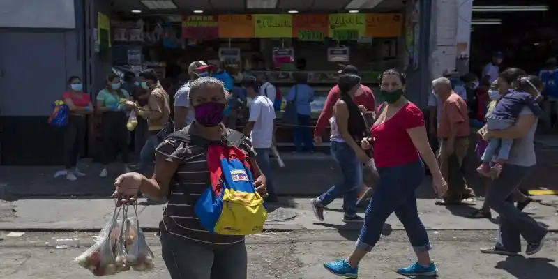 ¿De qué trata el esquema 7+7 plus que implementará Maduro?