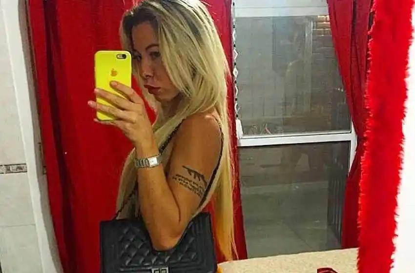 Violencia narco: hallaron camisetas del futbolista Ángel Correa en el departamento de una de las jóvenes asesinadas en zona norte