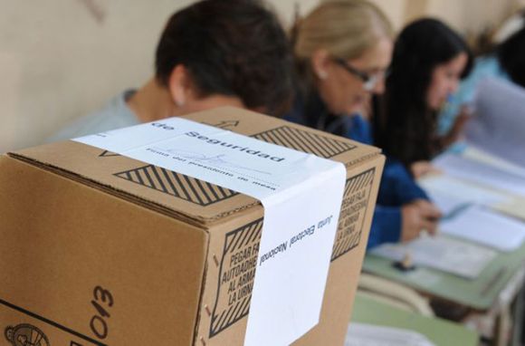 Aseguran que el software que se usará en las elecciones "tiene problemas"