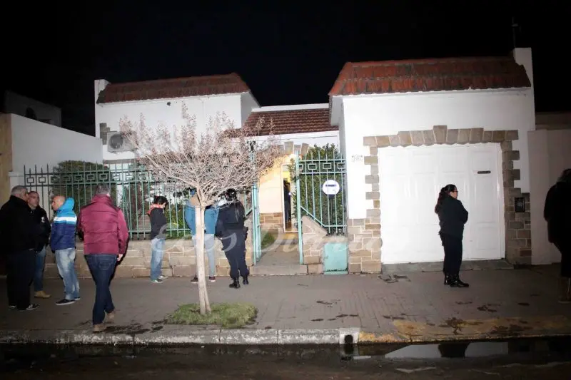 Un individuo hábil o cuenta con protección para eludir a la policía