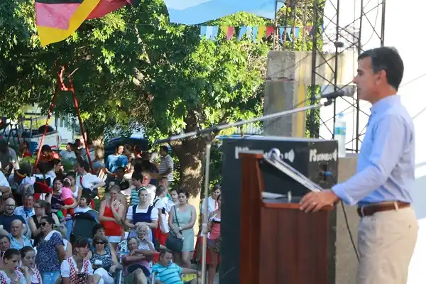 “Es un paso importante contar con un acceso asfaltado”, señaló Silva   