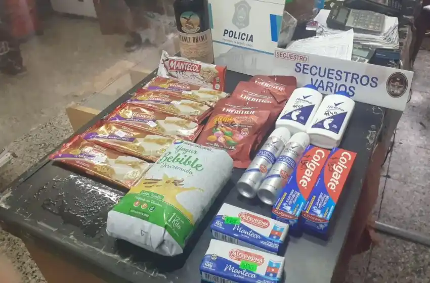 Comerciante atrapó a una mujer: se robaba turrones y fernet para Navidad