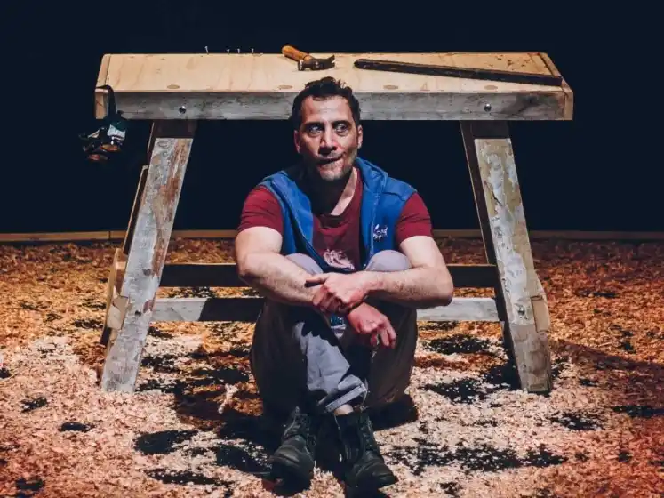 Luciano Cáceres “muerde” en Mar del Plata y “besa” en Rosario