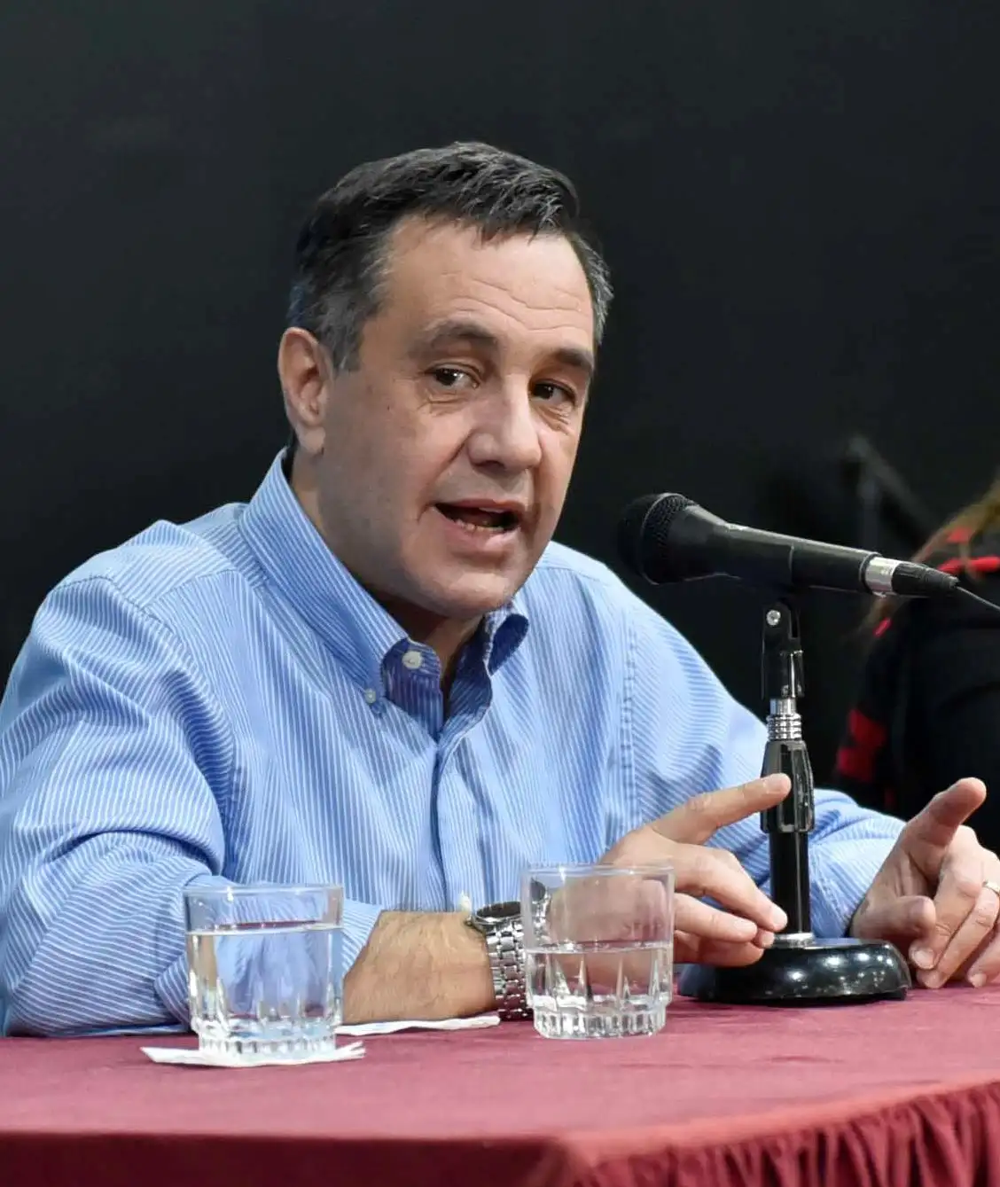 Universitarios firmaron ayer el acuerdo salarial