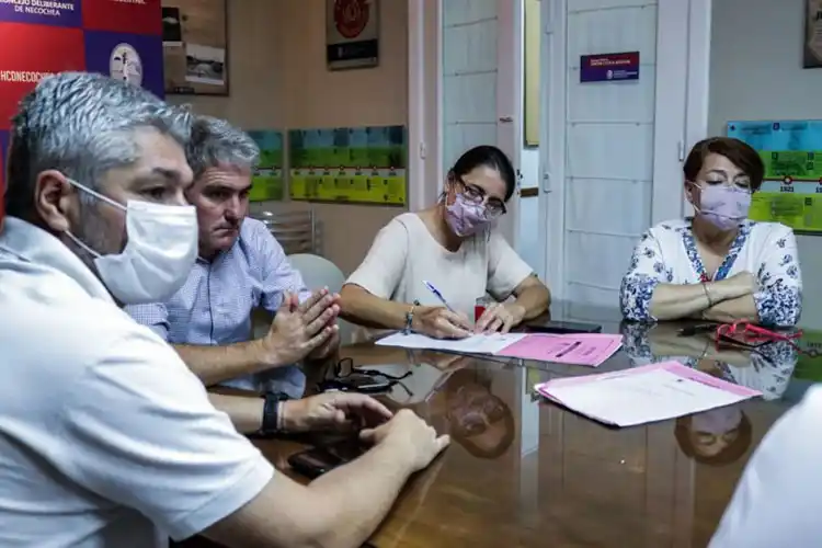 Presupuesto: funcionarios del Ejecutivo irán al Concejo