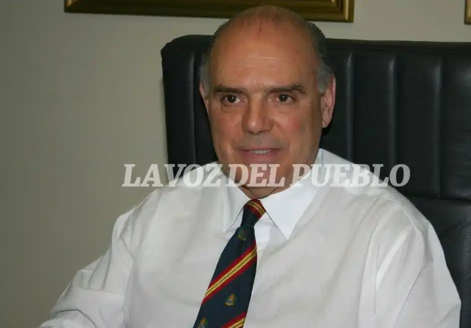 Falleció el ex intendente Carlos De Leo