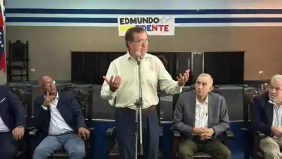 Opositor denuncia que Maduro tiene control absoluto de los medios de comunicación