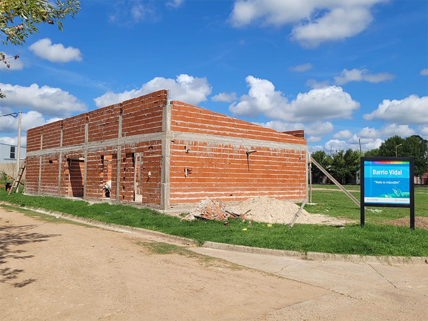 El nuevo SUM está ubicado en la esquina de las calles Molinari y Domínguez del Barrio Vidal.