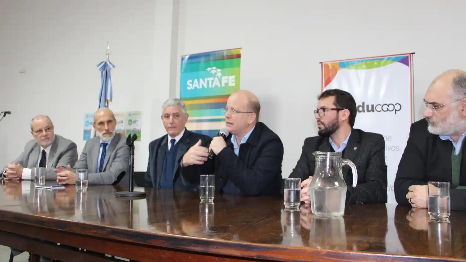 La provincia apuesta a generar conocimiento en el movimiento cooperativo