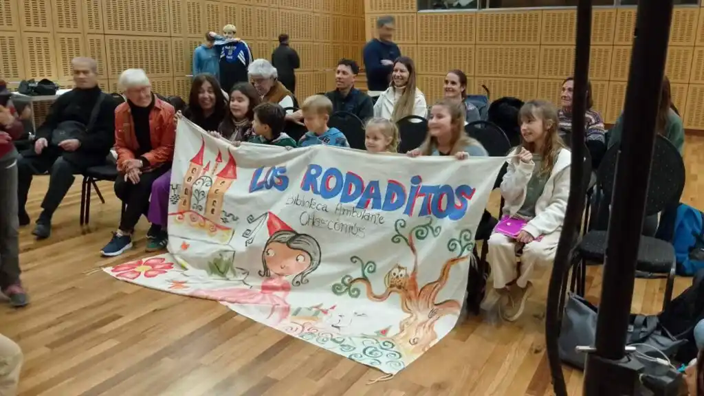 Los “Rodaditos” de la Biblioteca Ambulante se presentan en la Feria “Narrar Hoy”