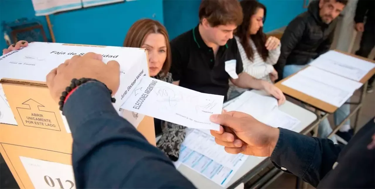 Cómo y cuánto: así será el pago a quienes sean autoridades de mesa en las elecciones nacionales