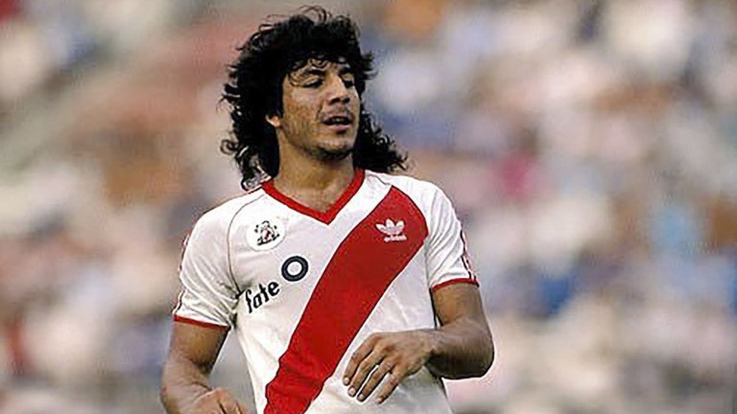 JUAN GILBERTO FUNES MORÍA HACE 29 AÑOS 