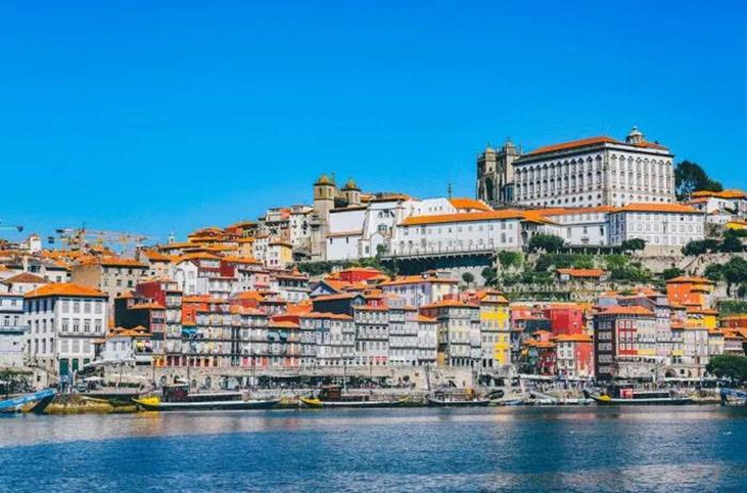 Portugal abre las  puertas a los  trabajadores extranjeros