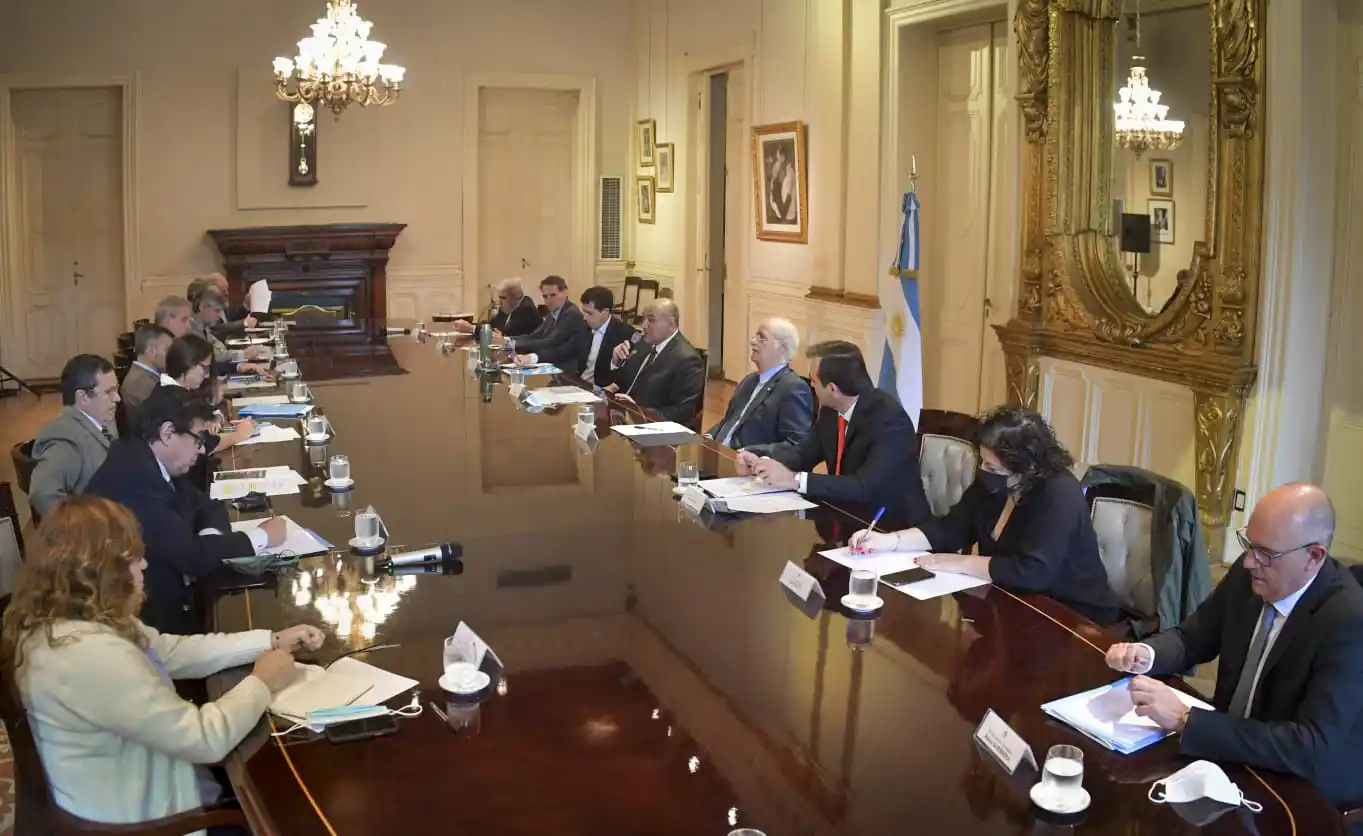 Juan Manzur encabezó la reunión de gabinete de ayer.
