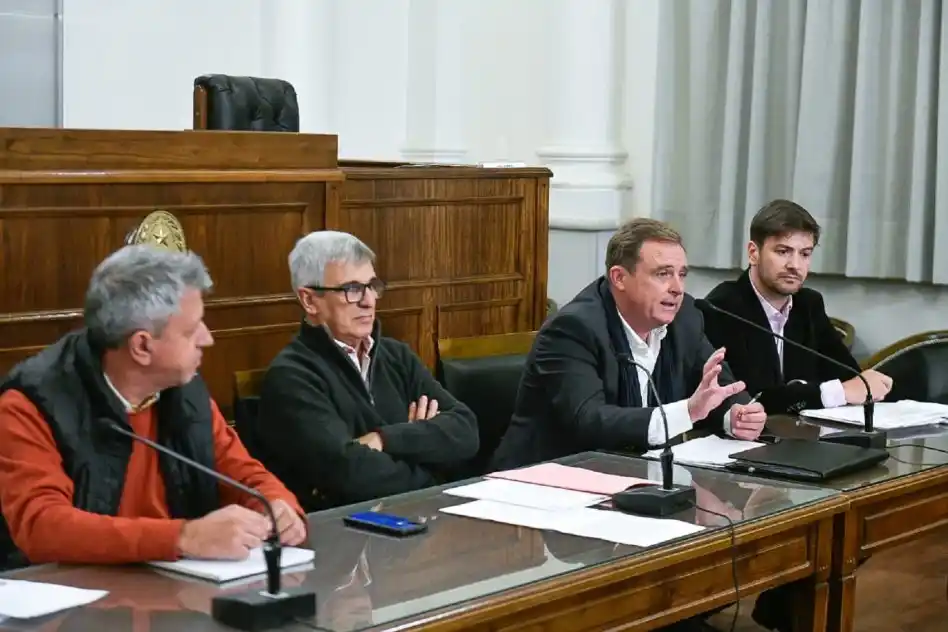 El Senado analizó en Comisión el proyecto para incrementar el Fondo de Desarrollo y Conservación Vial
