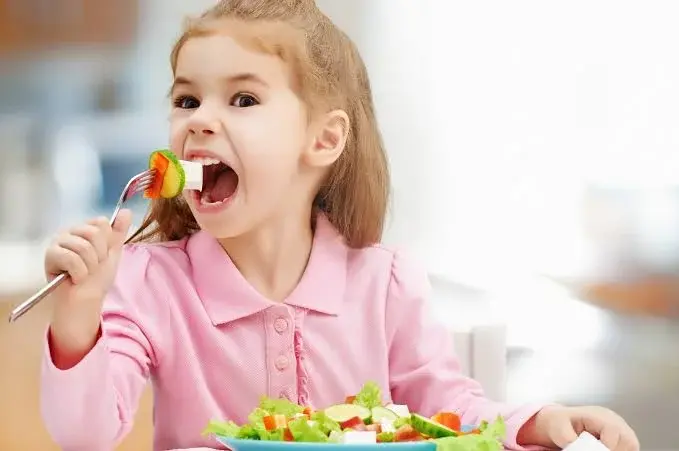 Santa Fe y Unicef presentaron una nueva guía para mejorar la alimentación infantil