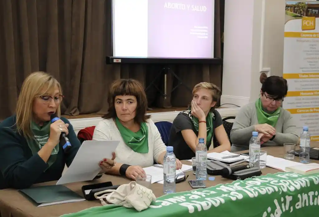 Otra voces a favor de la despenalización de aborto