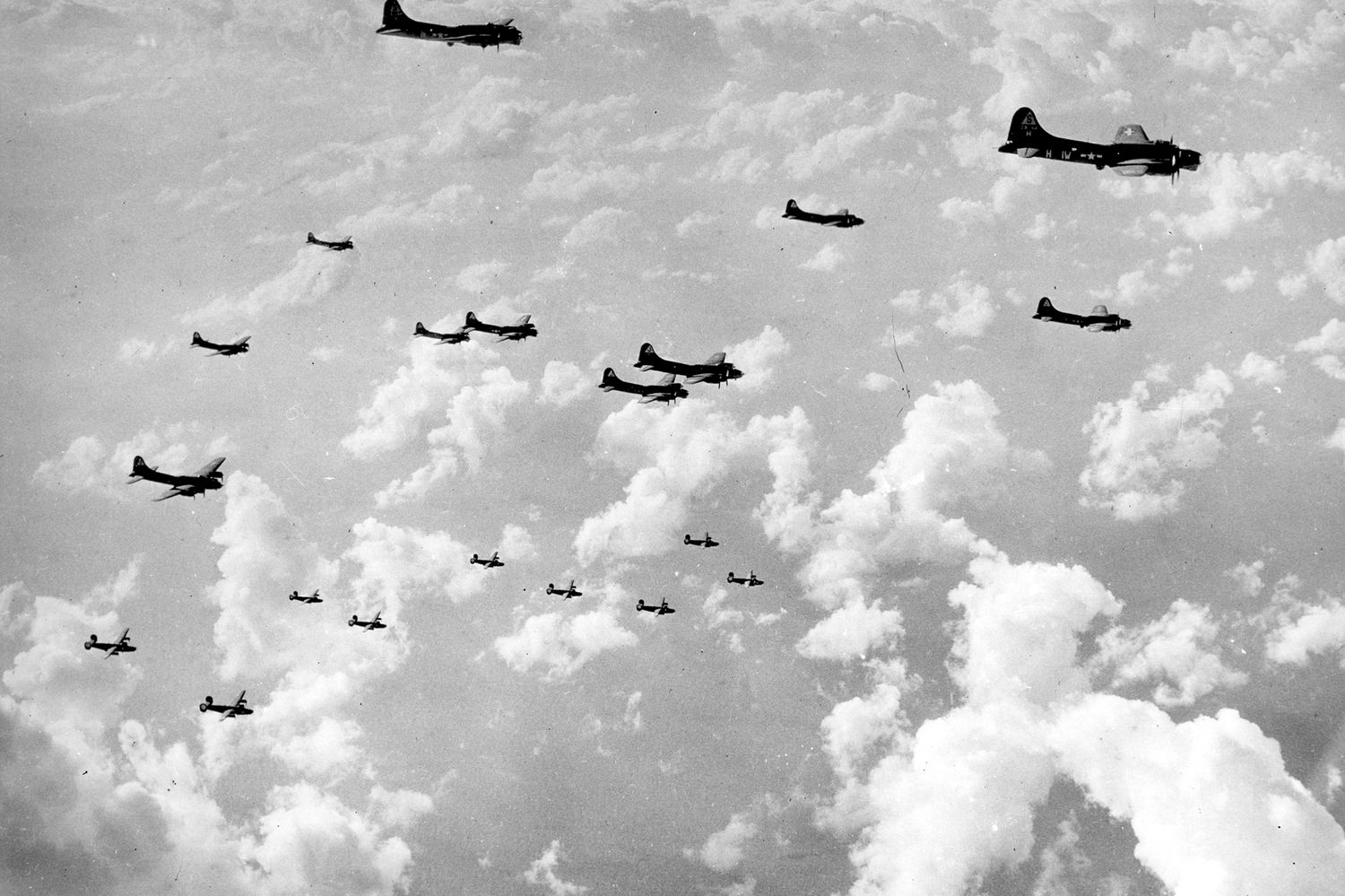 Bomber Mafia, el nacimiento de la guerra aérea (Capítulo III)