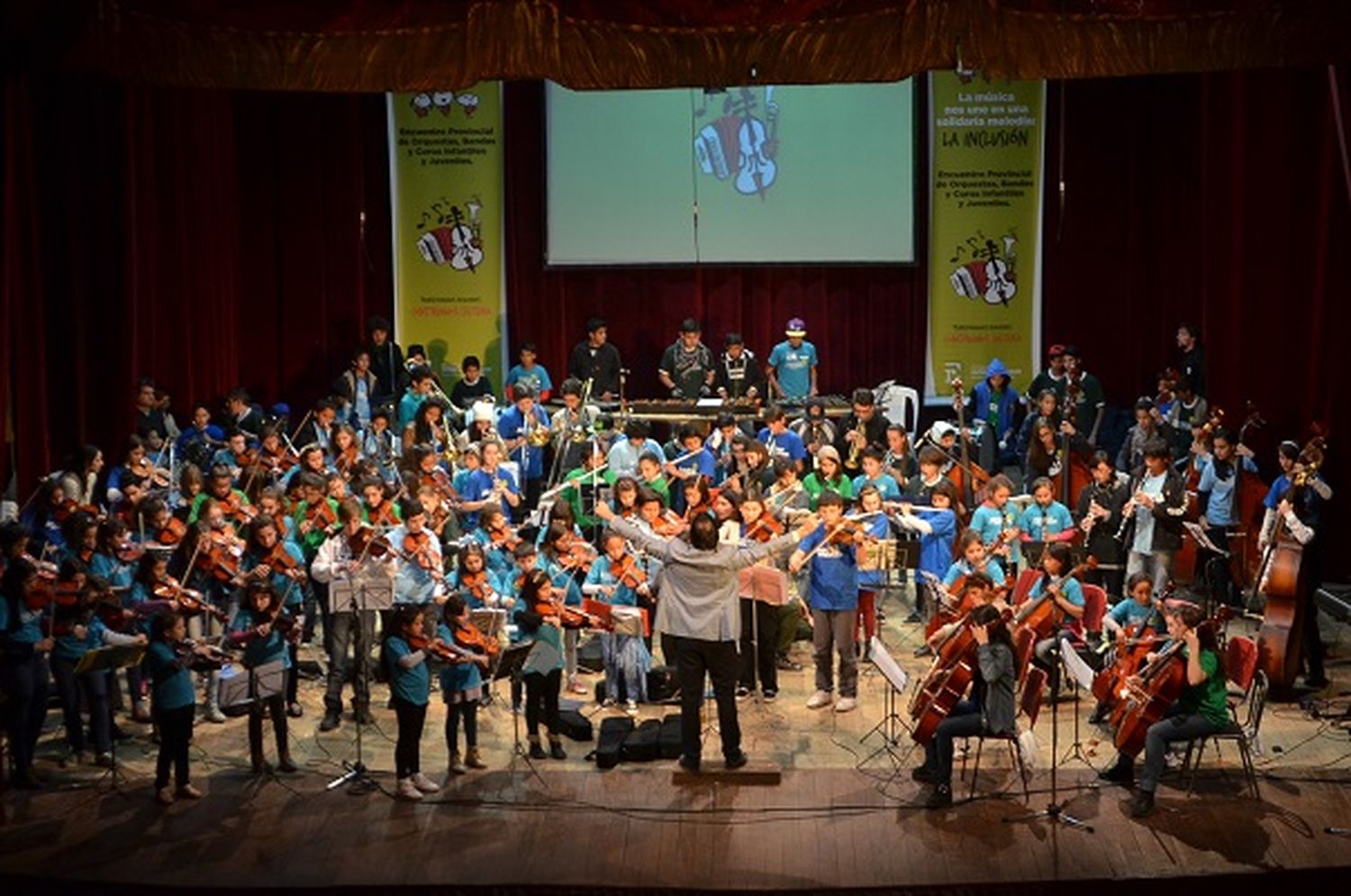 Doble jornada de música: más de 500 niñas, niños y adolescentes en concierto