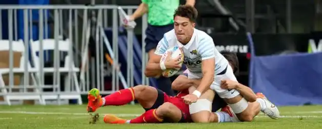Una imagen del duelo ante España.