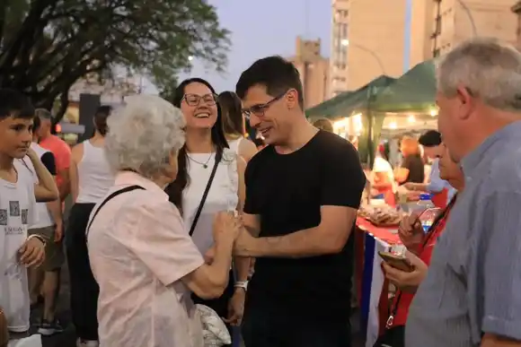 Una multitud de rafaelinos colmó las calles para celebrar la Fiesta de las Culturas