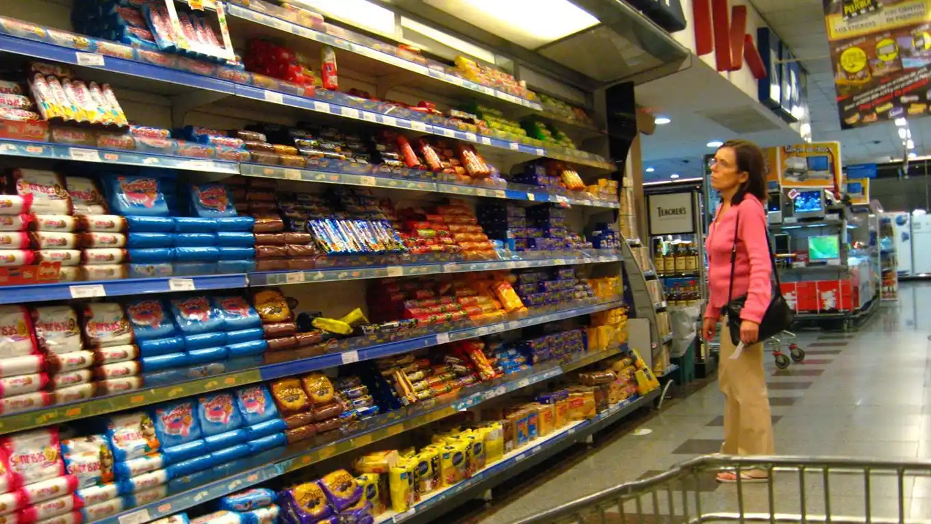 Ventas minoristas pymes: cayeron 4,2% en junio
