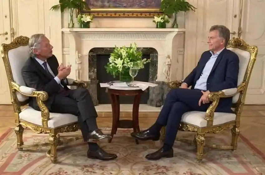 Macri mano a mano con Longobardi