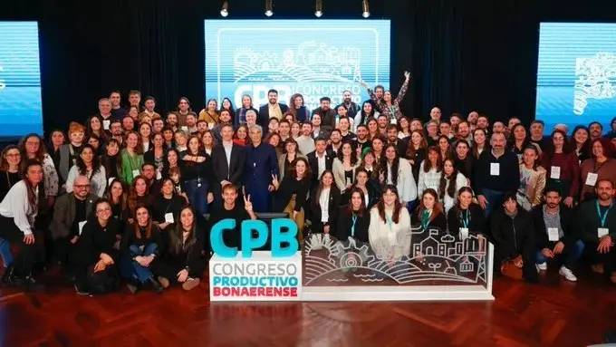 La foto de cierre del Tercer Congreso Productivo bonaerense. (DIB)