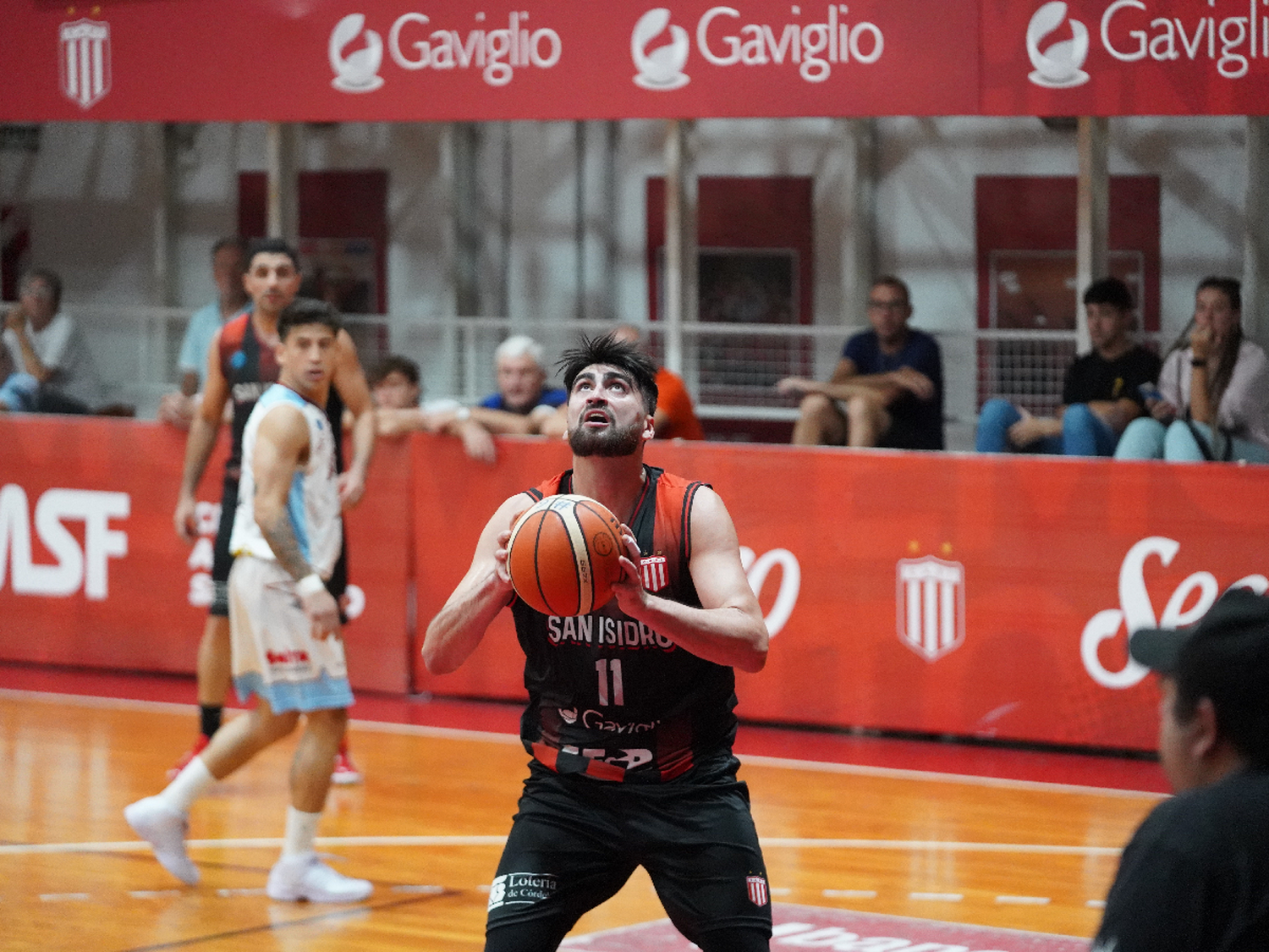 “Este equipo tiene mucho hambre de gloria”