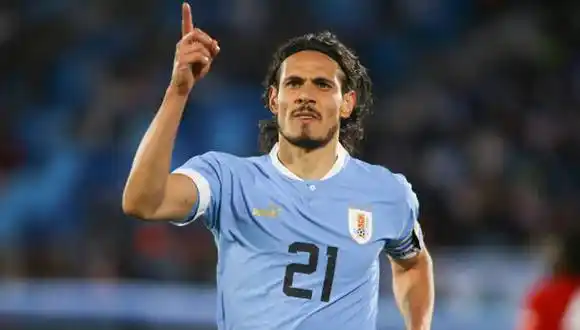 Boca Juniors anunció el fichaje de Edinson Cavani