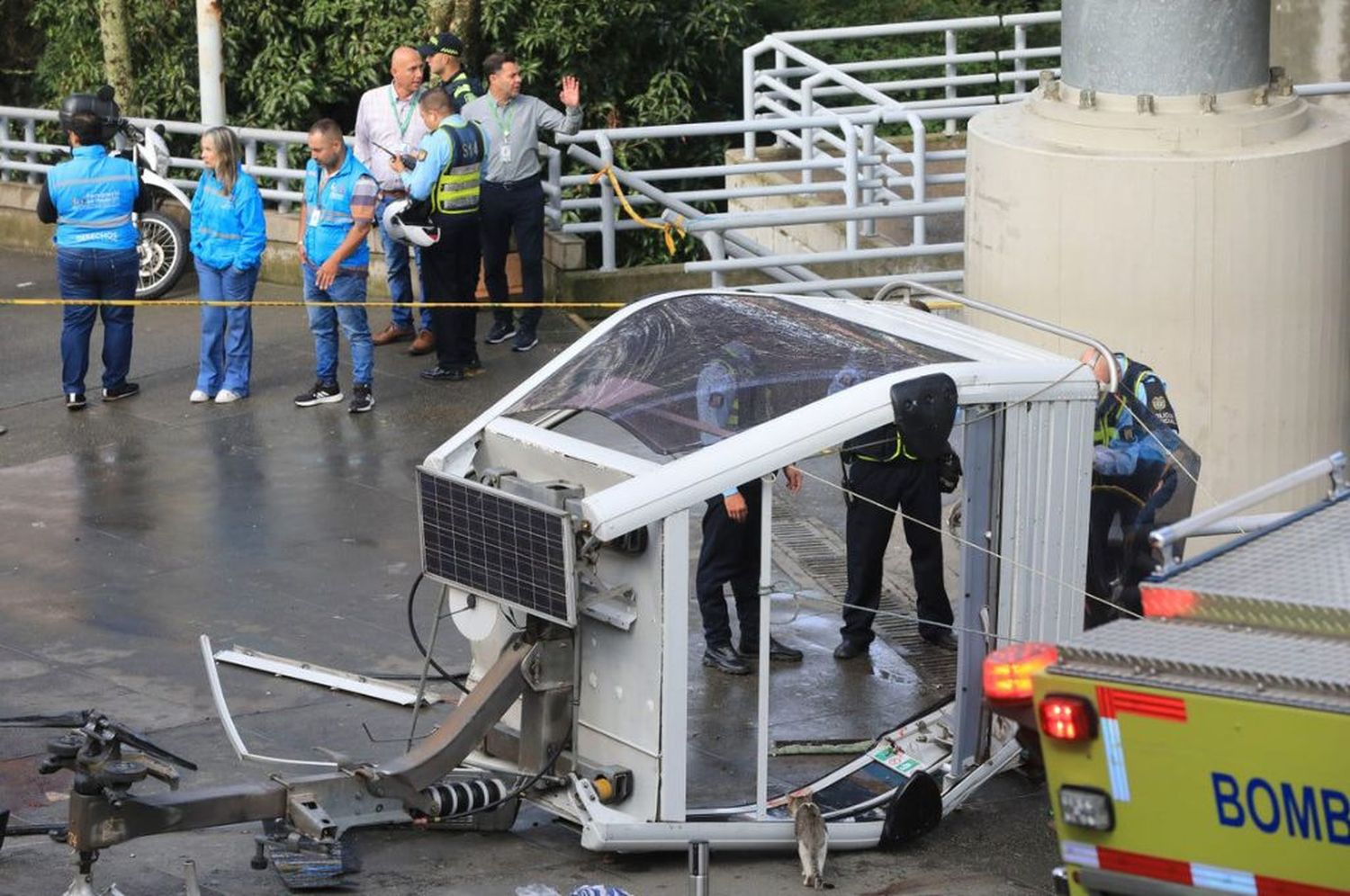 Teleférico cayó en Medellín