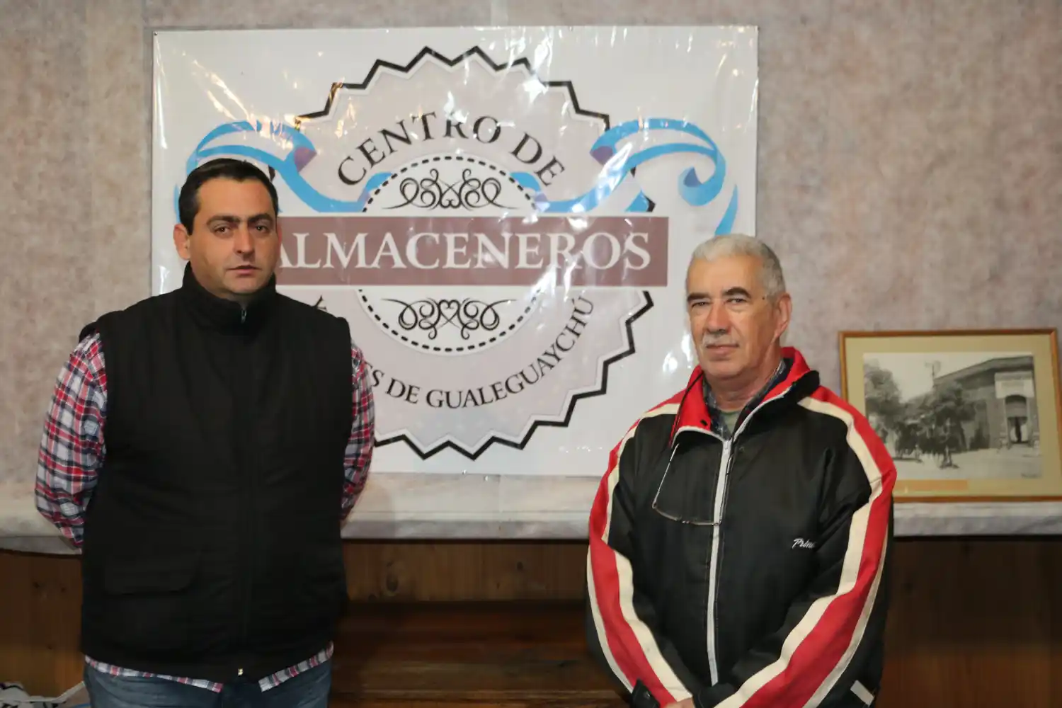 El Centro de Almaceneros lanza un bolsón de 10 productos