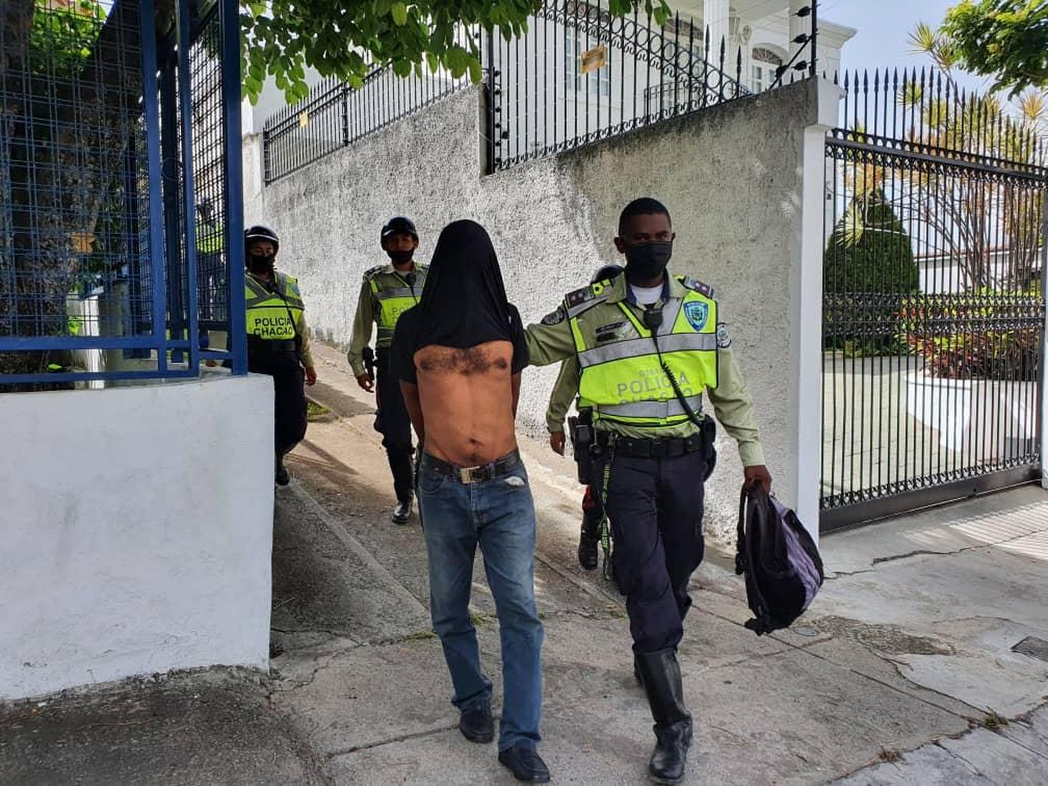 Capturado por PoliChacao delincuente que ingresó a robar en vivienda de Altamira