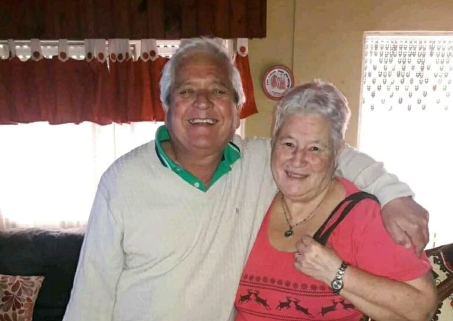 ¡Feliz aniversario 49, Elsa Faitini y Ricardo Maldonado!