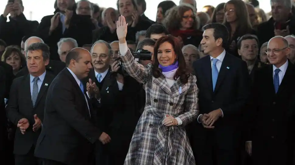 Cristina, sobre los fondos buitre: “queremos cumplir con el 100%".