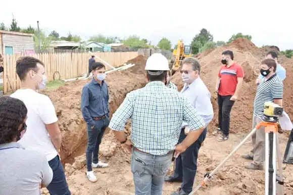 Municipio y Nación llevan adelante obras de extensión  de las redes de agua y cloaca en la zona noroeste
