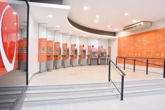 Banco Entre Ríos  finalizó las obras de remodelación del moderno multilobby