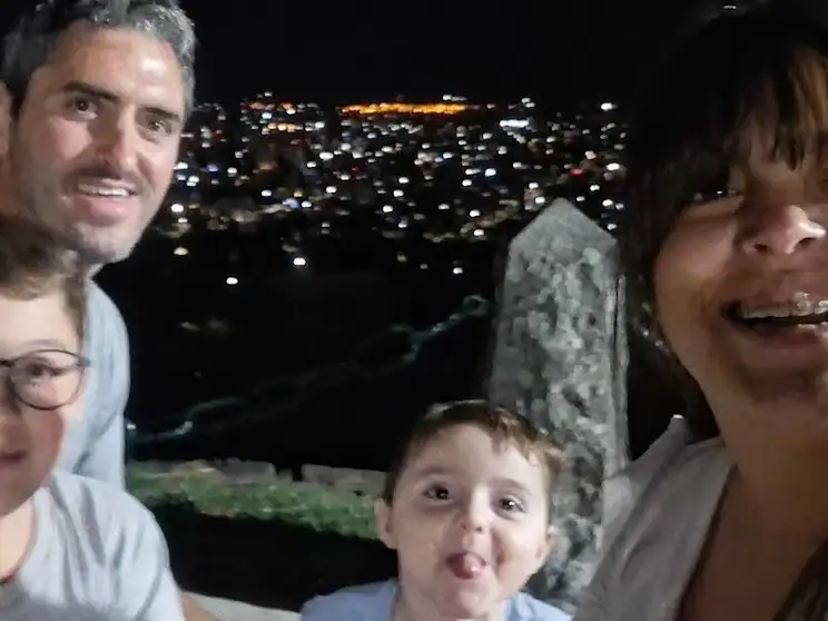 La familia, ,durante una visita a Tandil.