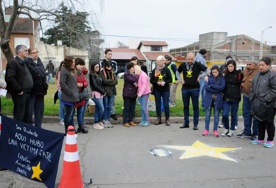 A dos meses de su muerte, pintaron una estrella amarilla en memoria de Diego Sosa