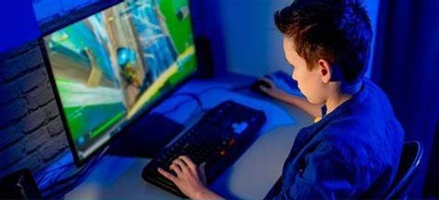 Fuerte preocupación en las autoridades por el creciente número de niños que entran en el juego online. Foto: Ilustración